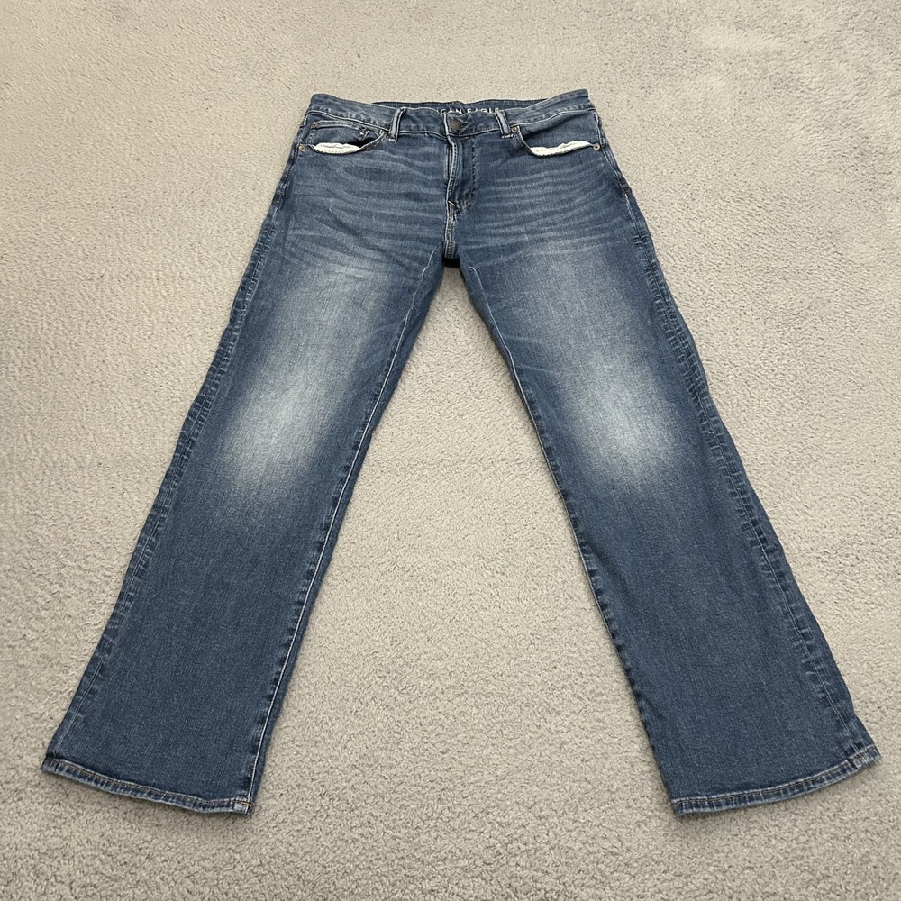American Eagle Jeans Mens 34x32 Blue Denim Original Boot Cut Medium Wash Stretch
